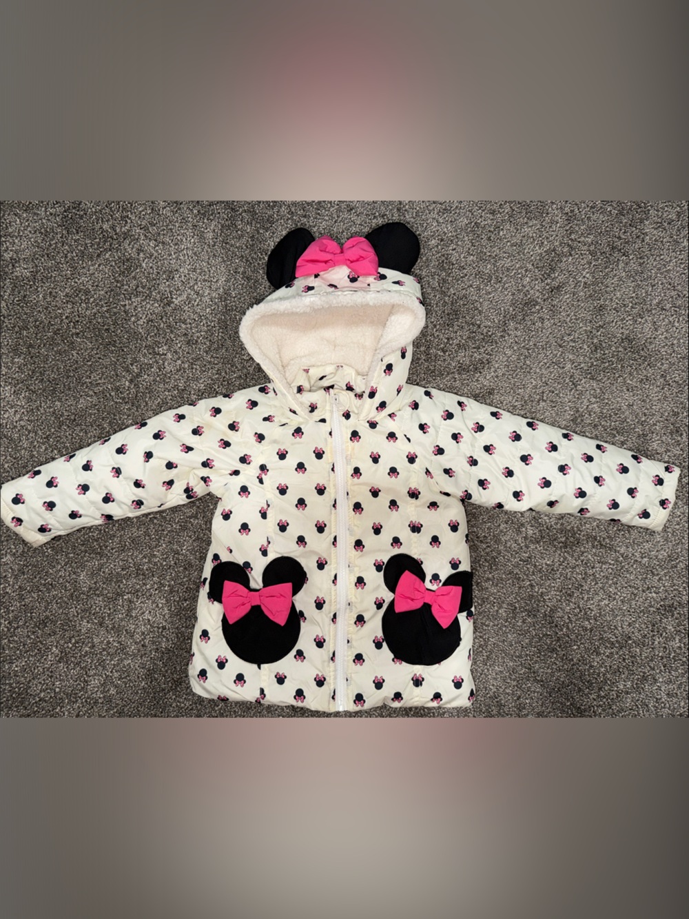 Disney Cream Sherpa Jacket with Black Minnie Silhouettes and Pink Bows - Picture 1 of 3